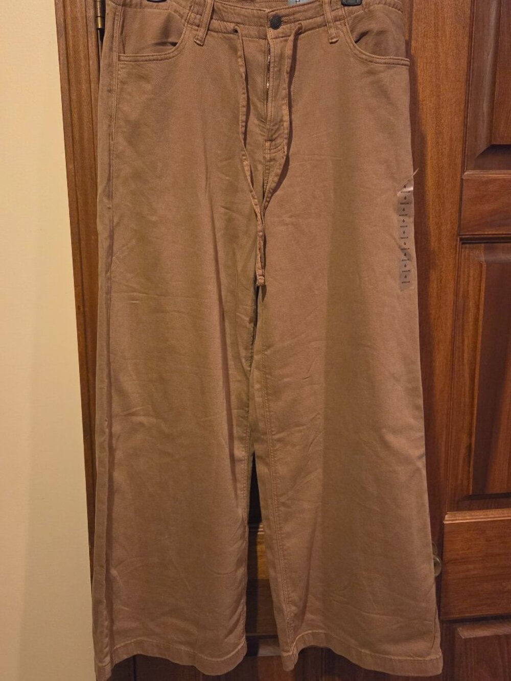 NWT American Eagle Low Rise Stretch Ultra Wide Leg - 6/28W